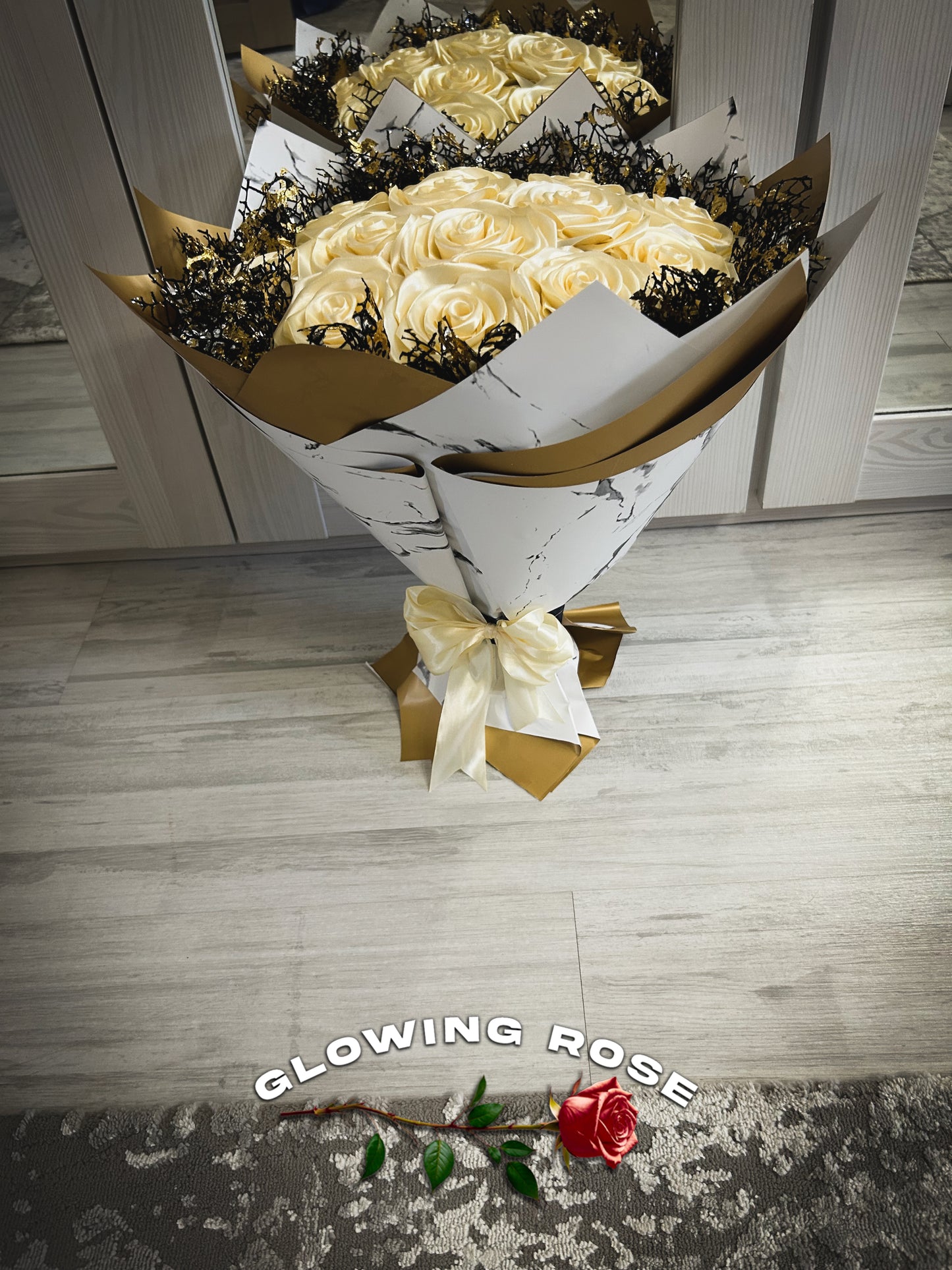 Buchet 13 Trandafiri - GALBEN